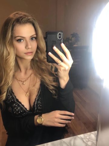 Амина
